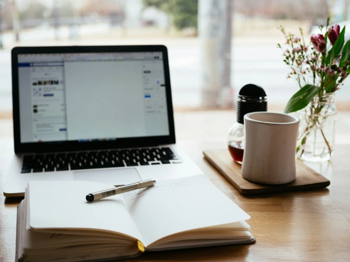 content marketing laptop